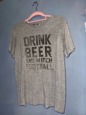 Hustle & Heart Drink Beer and Watch Football Graphic Tee Gray Small